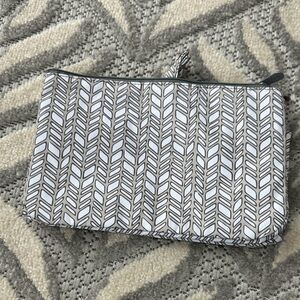 Thirty-One Black and White Leaf Pattern Cosmetic Bag